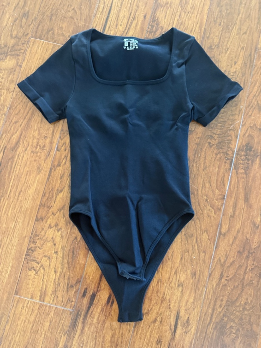 Women's Black Short-Sleeve Square Neck Bodysuit